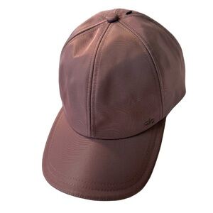 Alo Yoga Satin Off-Duty Cap in the color Brownstone